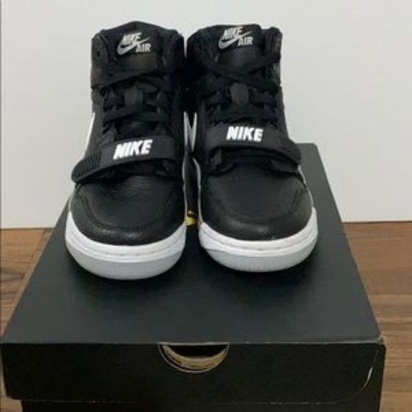 Air Jordan Legacy 312 athletic shoes by Nike - Picture 5 of 11